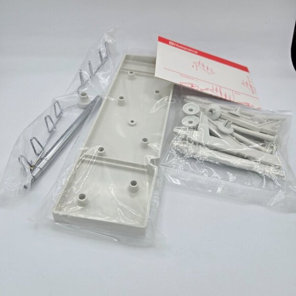 Open Box - Sealed Vintage Husqvarna Viking 8 Spool Thread Rack - Picture 5 of 13